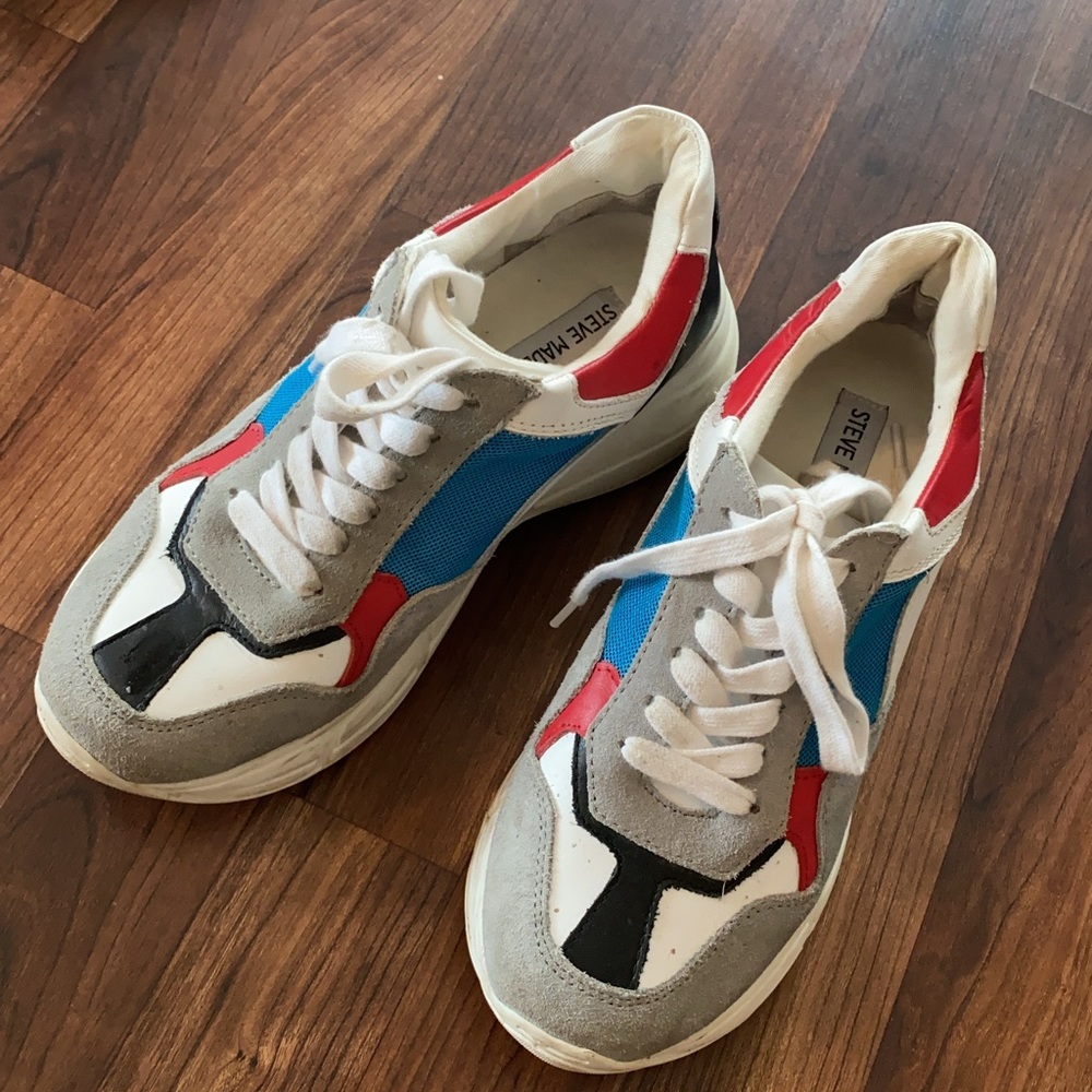 Steve Madden sneakers